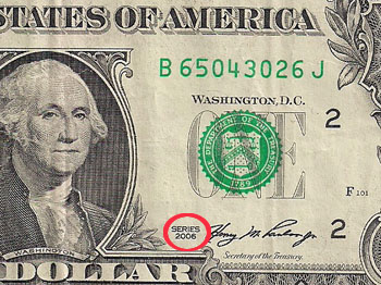 Dollar notes older than series 2000 are not accepted in Kenya. Javier Yanes/Kenyalogy.com